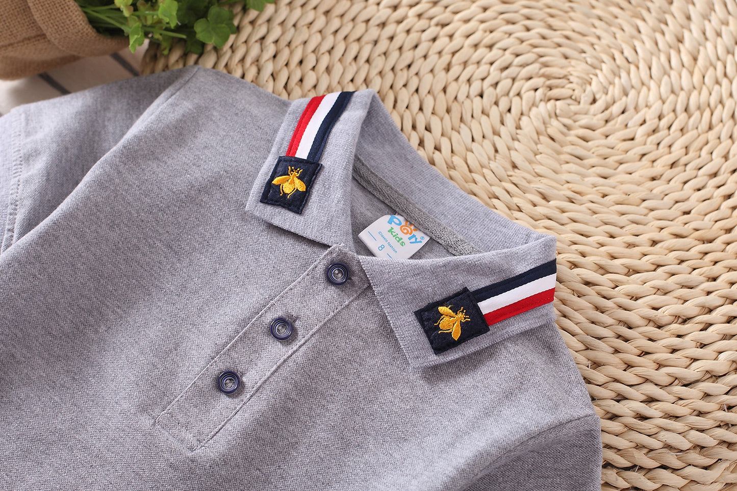Europese Designer Ontwerp Modieuze Casual Effen Kleur Poloshirt met Geborduurde Kraag en Korte Mouwen voor Kids & Teenager