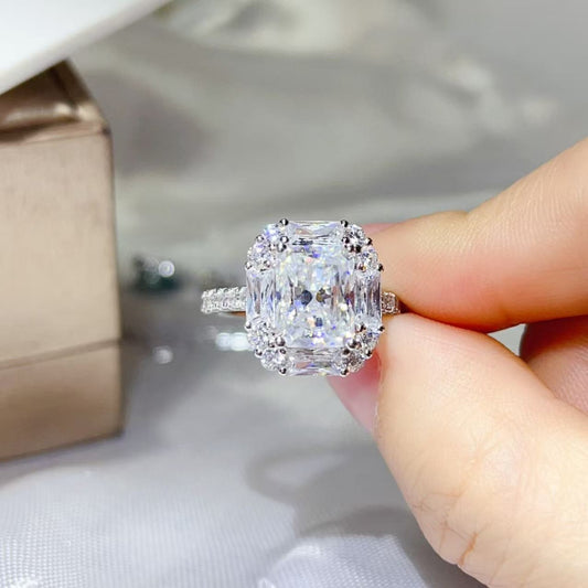 ac839cb8-e08f-41eb-9dde-a14d33f4f86f-Max