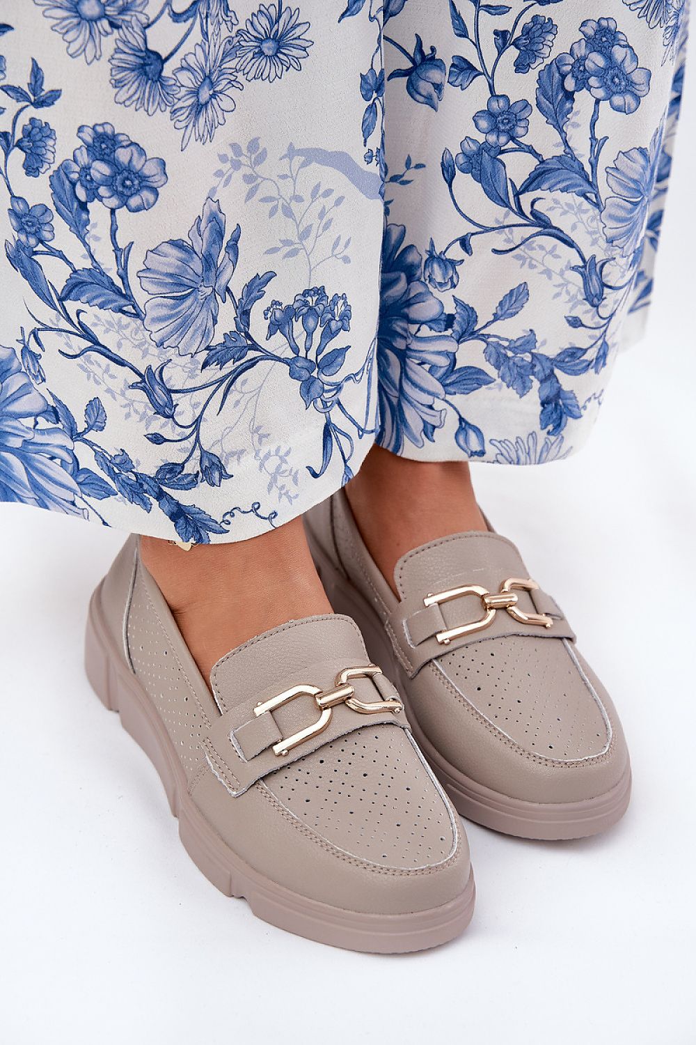 Moccassins model 211608 Step in style