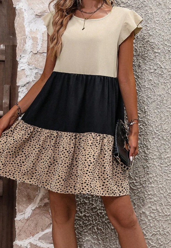 Modieus Oversized Color-block A-lijn Midi-jurk met Bedrukte Patroon en Korte Mouwen voor Dames & Plus-size