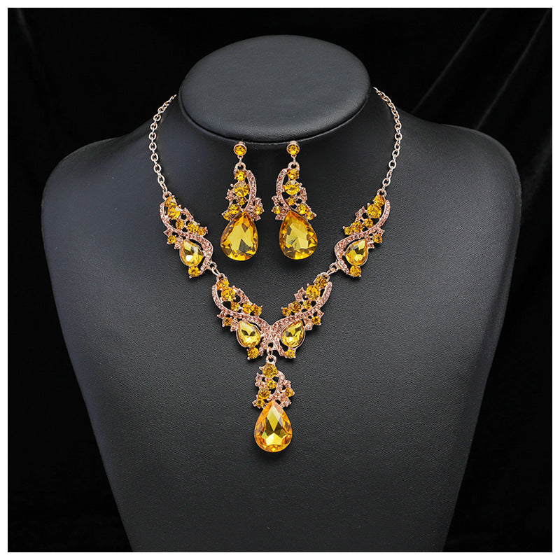 Stijlvolle Peacock Sieradenset Elegante Vergulde Retro Halsketting & Oorbellen van Legering met Kristallen Waterdruppelvorm en Strass-steentjes voor Dames