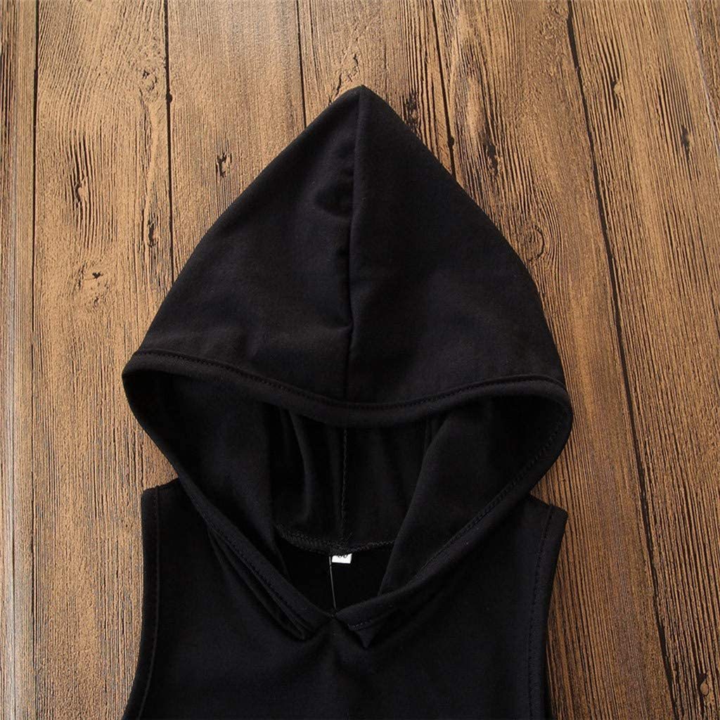 Stoere Outfit voor Jongens Mouwloos T-shirt met Capuchon & Camouflagebroek