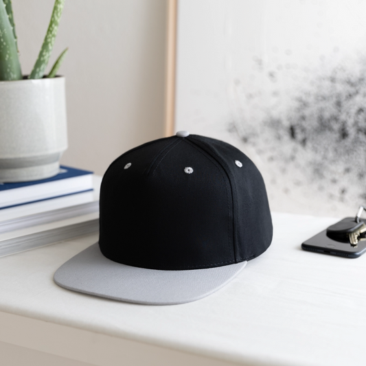 Contrast snapback cap - zwart/grijs