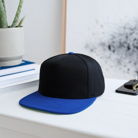 Snapback cap - zwart/koningsblauw
