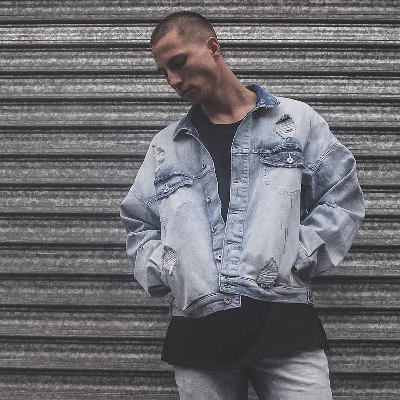 Trendy Casual Oversized Distressed Riped Spijkerjacket met Knoopsluiting en Zakken voor Heren