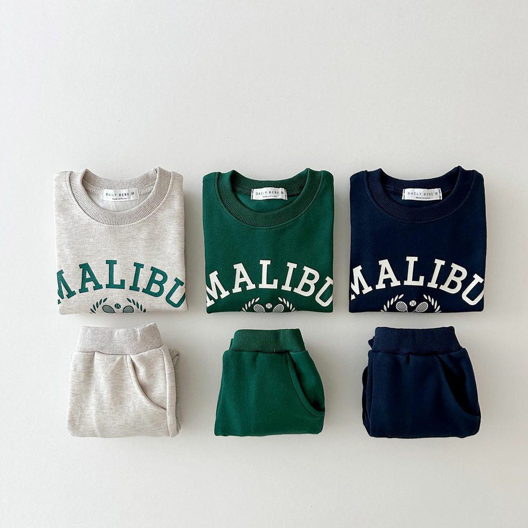 Tweedelige Set Sweatshirt met Bedrukte Cartoon en Letters & Joggingbroek voor Peuters/ Kinderen