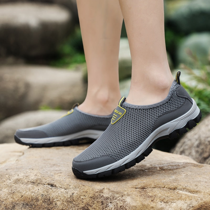 Comfortabele Effen Kleur Ademend Casual Slip-On Sneakers van Mesh met Platte Rubberzool en Ronde Neus voor Heren & Jongens