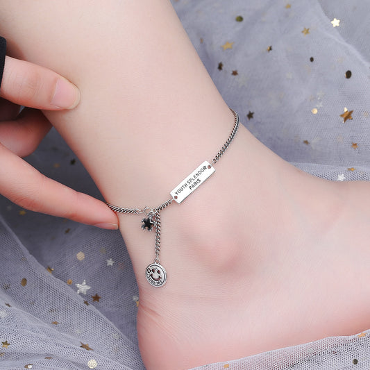 Eenvoudig Retro 925 Sterling Zilveren Geometrische Enkelbandje met Persoonlijkheid Bedeltje met Letterprint voor Dames