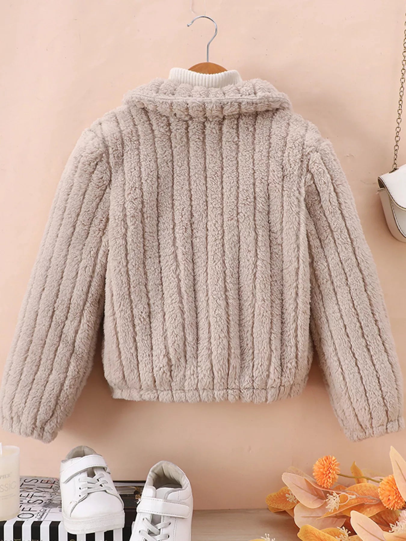 51d0db77523d4e6ca25309d4bdc8aeec-Max-Origin