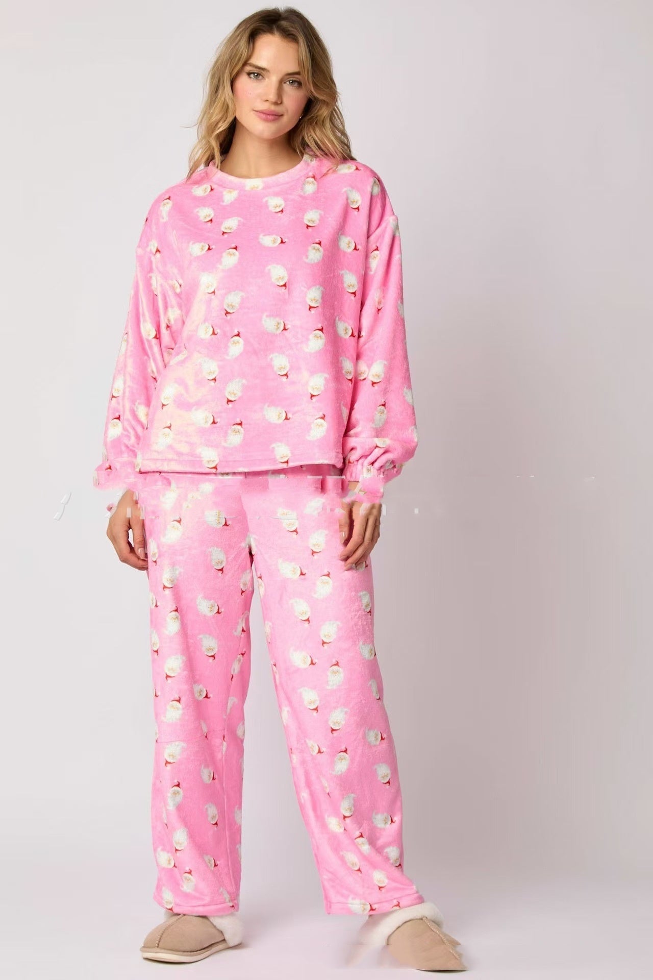 Kerstmis Unieke Casual Schattige Flanellen All-Over Bedrukte Kerstmisprint Huis/ Pyjama-outfit voor Dames & Plus-size