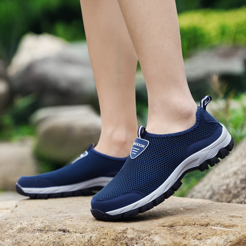 Comfortabele Effen Kleur Ademend Casual Slip-On Sneakers van Mesh met Platte Rubberzool en Ronde Neus voor Heren & Jongens