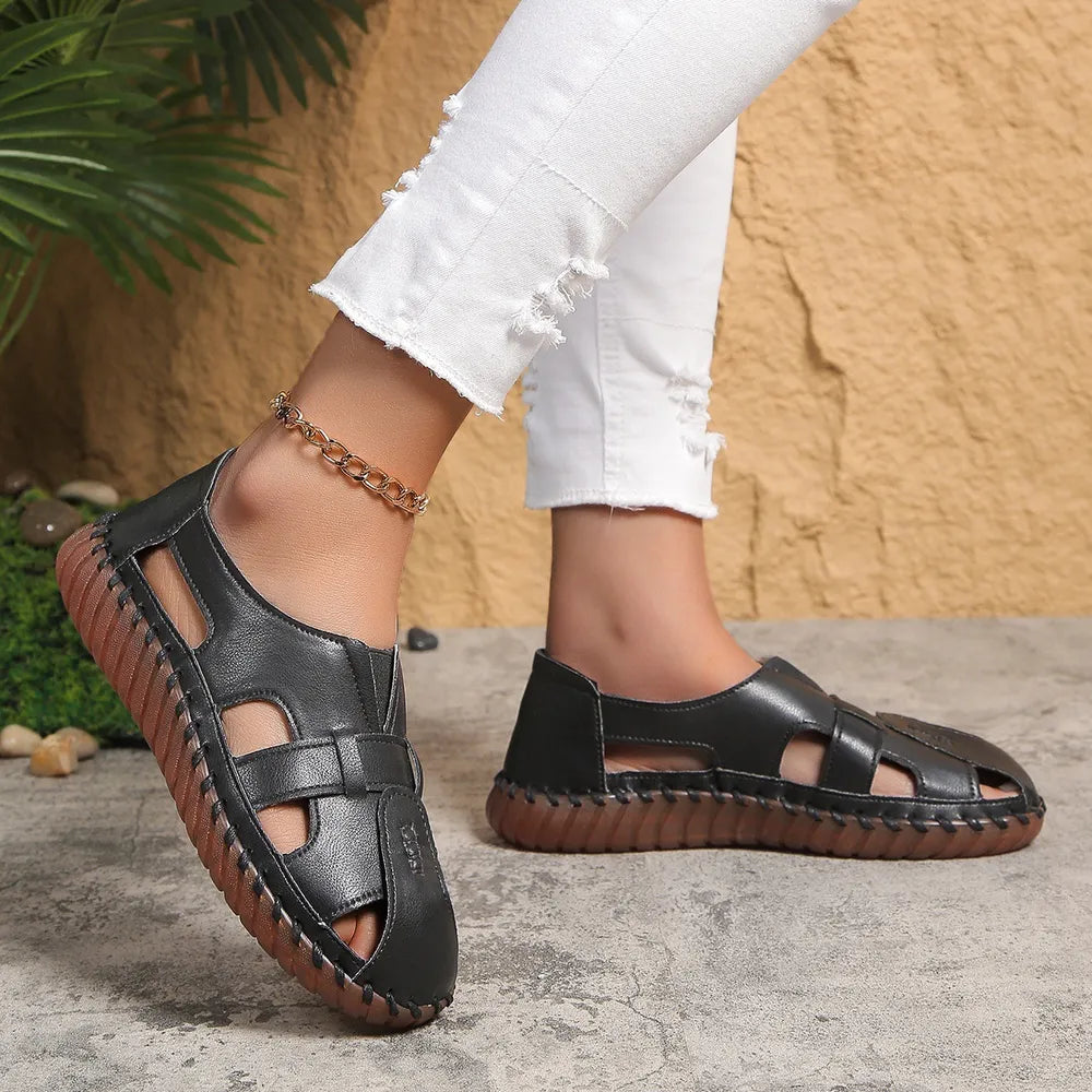 Trendy Comfortabele Effen Kleur Casual Ademend Cut Out Instap Sandalen van PU-Leer met Ronde Neus en Platte Rubber Zool voor Dames & Meiden