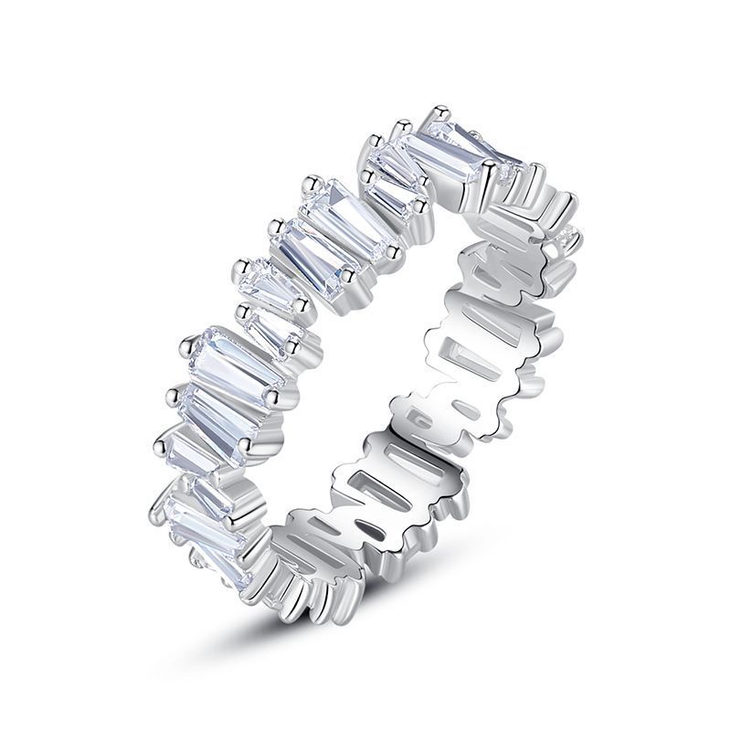 S925 Zilveren Europese High-end Baguette Eternity Ring met Zirkoonsteentjes voor Dames