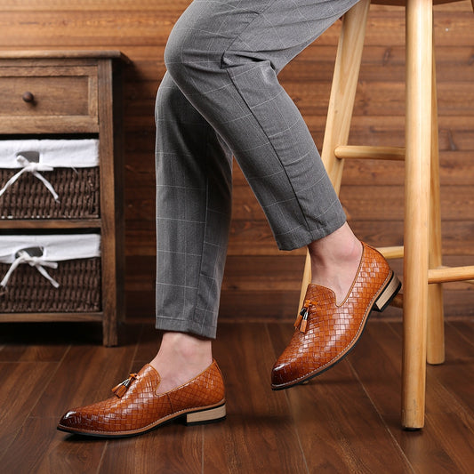 Modieuze Klassiek Britse Stijl Effen Kleur Formele Casual/Business Geweven Loafers met Kwastjes