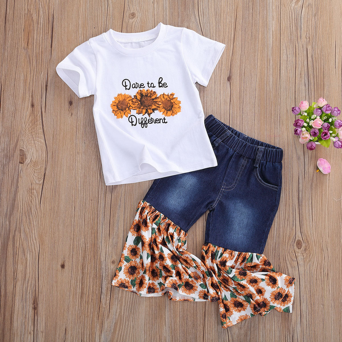 Kinderoutfit 2-delig Zonneprint T-shirt met Korte Mouwen & Denim Fakkel met Zonnebloemprint voor Peuters/ Kinderen