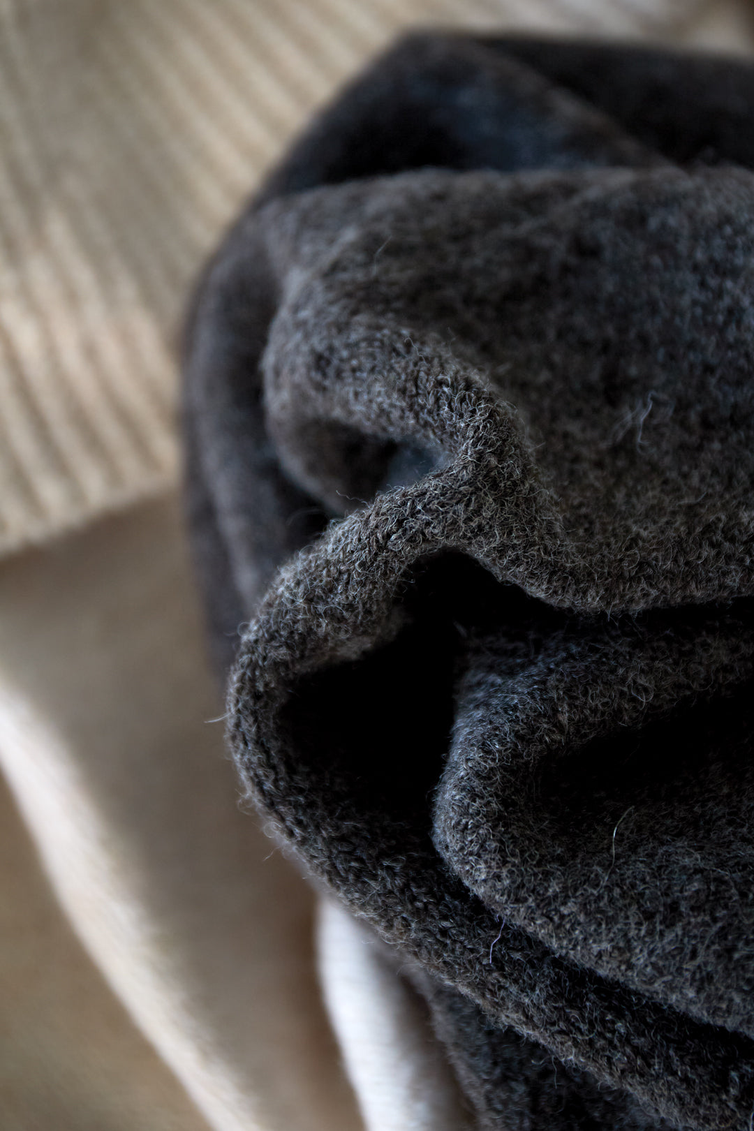 Gebreide Polyestervezel Vrouwen Off-Shoulder Trui Elegant Solide Kleur