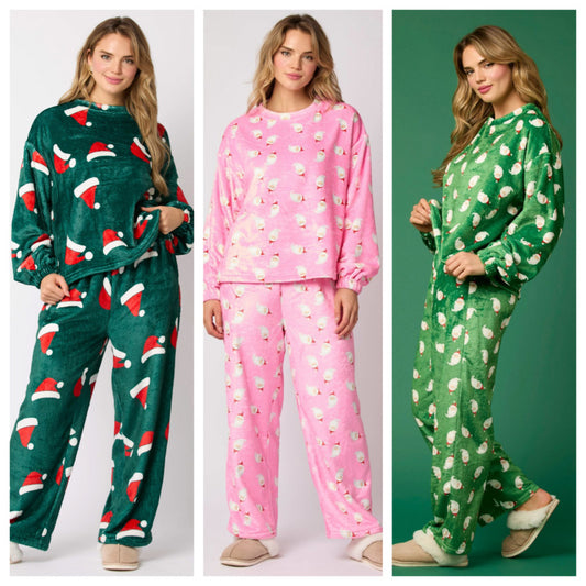 Kerstmis Unieke Casual Schattige Flanellen All-Over Bedrukte Kerstmisprint Huis/ Pyjama-outfit voor Dames & Plus-size