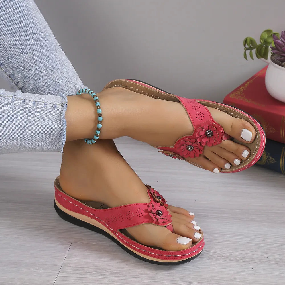 Comfortabele Eenvoudige Effen Kleur Casual Open Sandalen van PU-Leer met Bloemvormige Teenband en Platte Zoolvoor Dames & Meiden