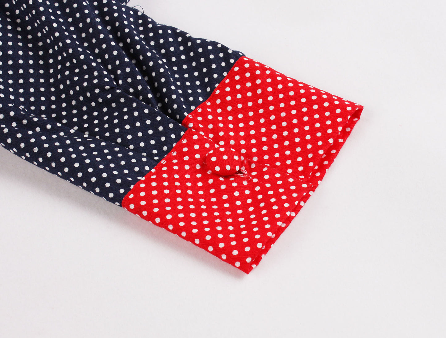 Hepburn Style Retro Polka Dot Cocktailjurk met Pakkraag en Korte Mouwen voor Dames & Plus-size