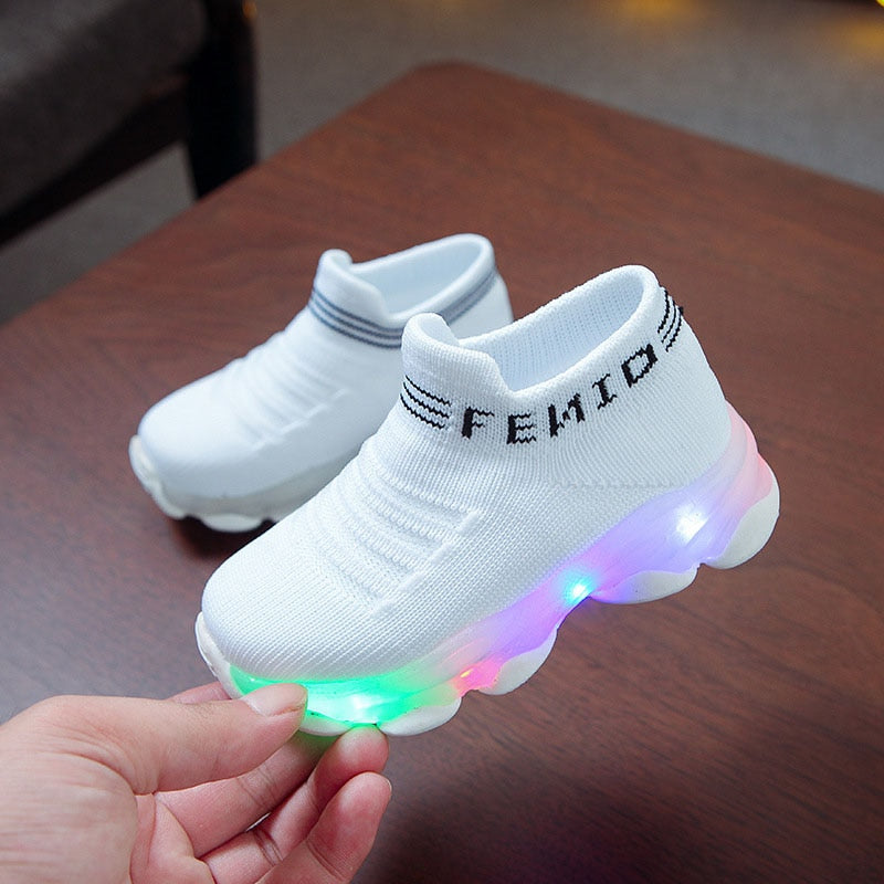 Comfortabele Effen Kleur Ademend Casual LED Kindersneakers van Mesh met Letterprint en Ronde Neus voor Kinderen