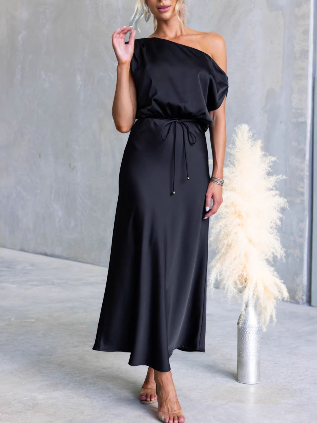 9b4101f3-c520-4d71-8044-c8da1e35749d-Max