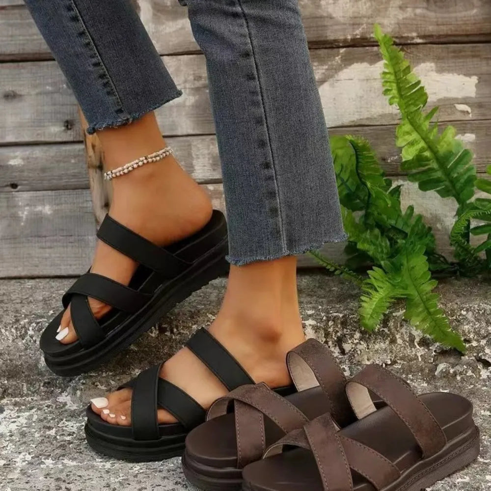 Eenvoudige Comfortabele Effen Kleur Casual Sandalen van PU-Leer met Gekruiste Bandjes en Platte Zool voor Dames