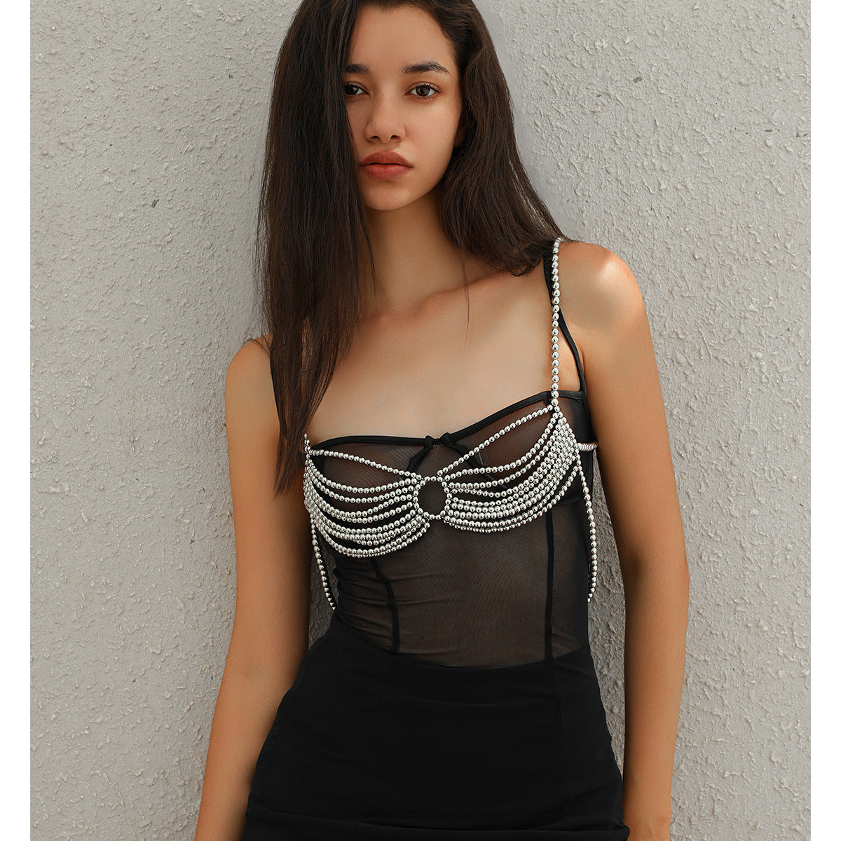 Modieuze Elegante Minimalistische Feestelijke Bodychain met Vlindercorset Details en Imitatie Parels voor Dames