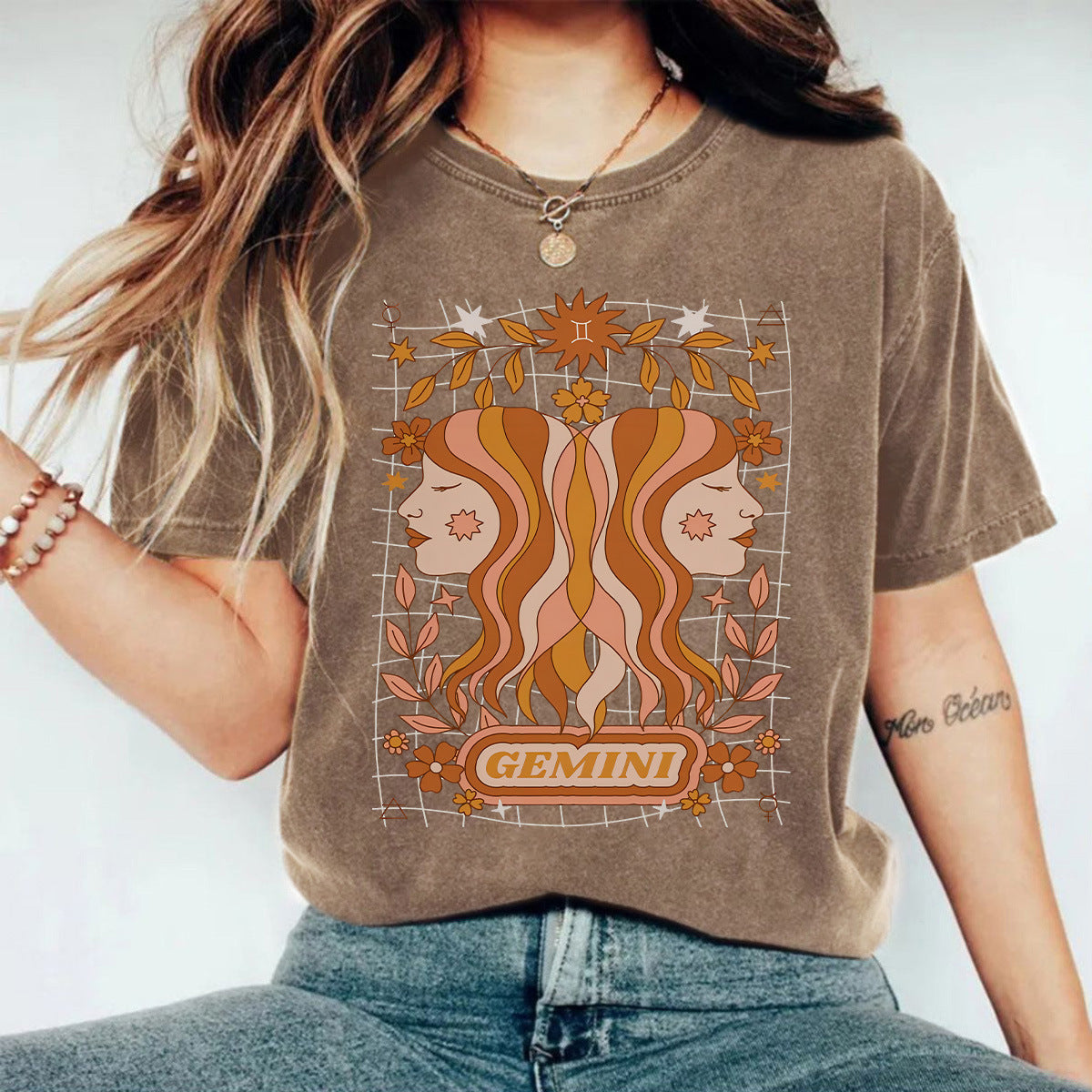 Stijlvolle Effen Kleur Washed Casual Vintage Ronde Hals T-shirt met GEMINI-print en Korte Mouwen voor Dames & Plus-Size