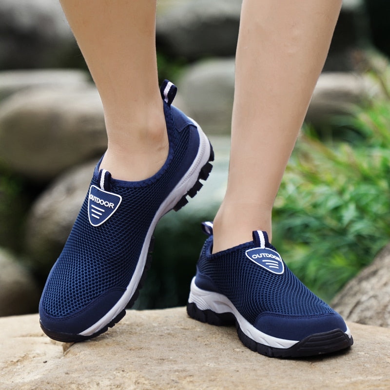 Comfortabele Effen Kleur Ademend Casual Slip-On Sneakers van Mesh met Platte Rubberzool en Ronde Neus voor Heren & Jongens