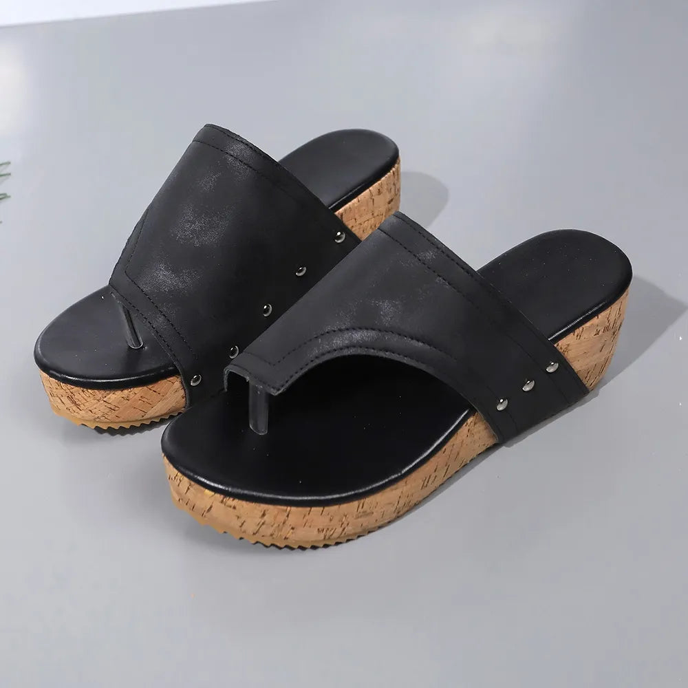 Stijlvolle Comfortabele Effen Kleur Sandalen van PU-Leer met Sleehak van Kurk voor Dames & Meiden