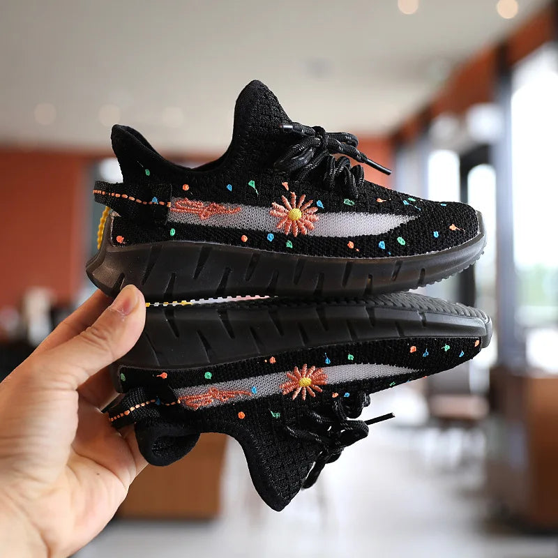Trendy Stijlvolle Effen Kleur Ademend Lichtgewicht Casual LED Kindersneakers van Mesh met Bloemenmotief en  Vestersluiting voor Kinderen