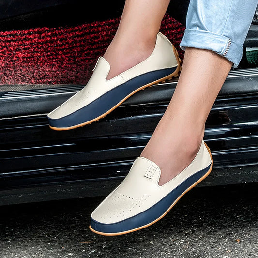 Modieuze Stijlvolle Tweekleurig Casual Business Ademend Slip-In Loafers van Veganistisch Leer met Ronde Neus en Platte Rubberzool voor Heren