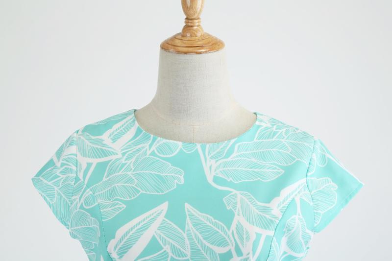 Hepburn Style Temperamentvolle Forens Bedrukte Vintage Jurk met Korte Mouwen en Strik voor Dames & Plus-size