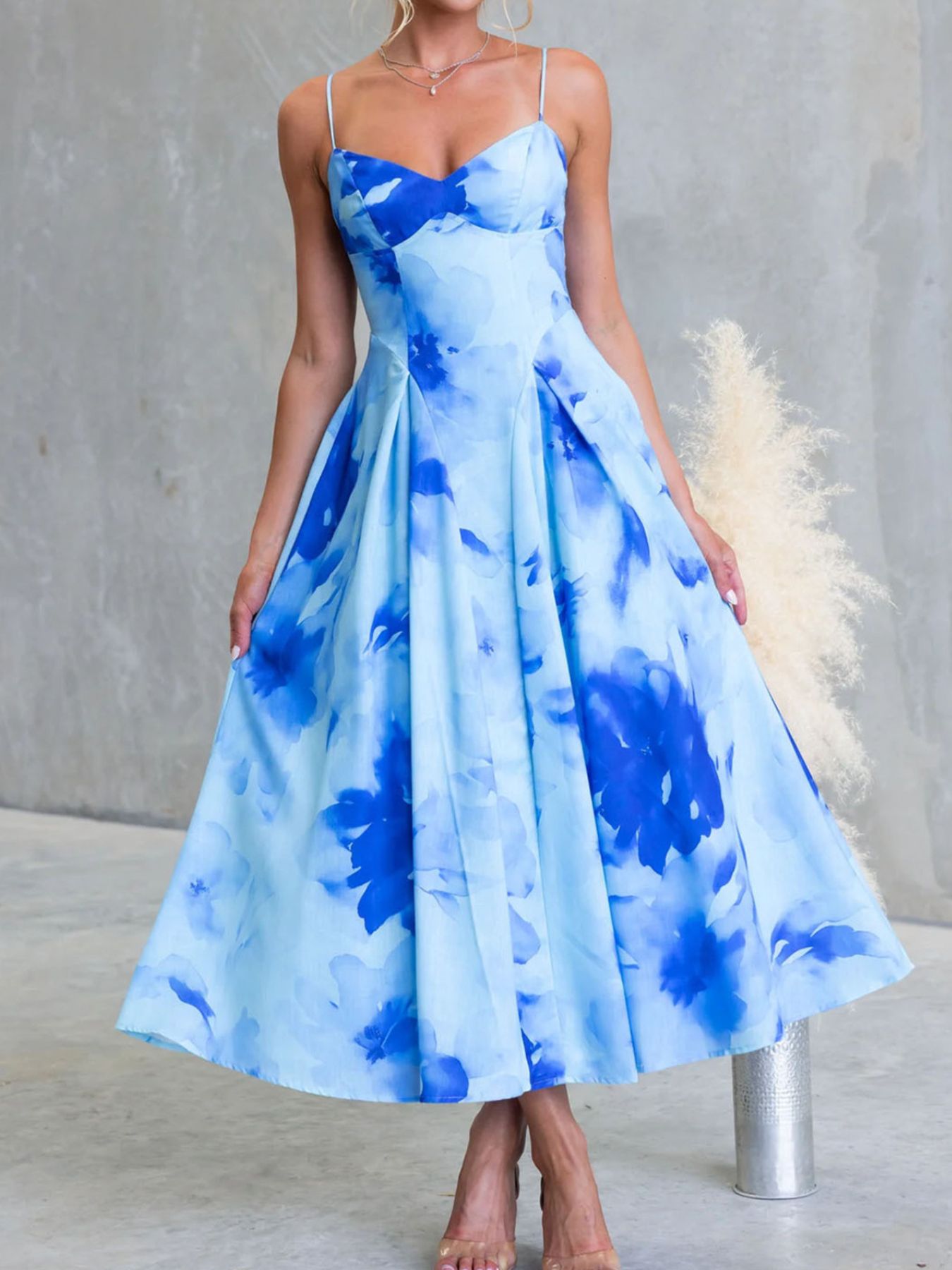 b075a5b9-074b-44e8-b1b8-a4b4a9b50387-Max