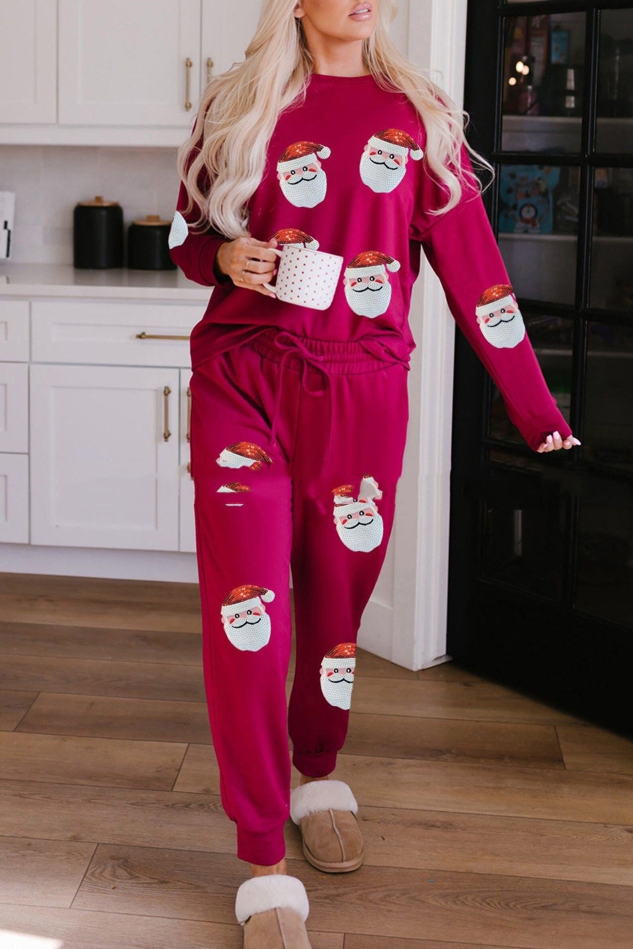 Kerstmis Casual Modieuze Effen Kleur Kerst Huis/ Pyjama-outfit met Geborduurde Pailletten voor Dames & Plus-size