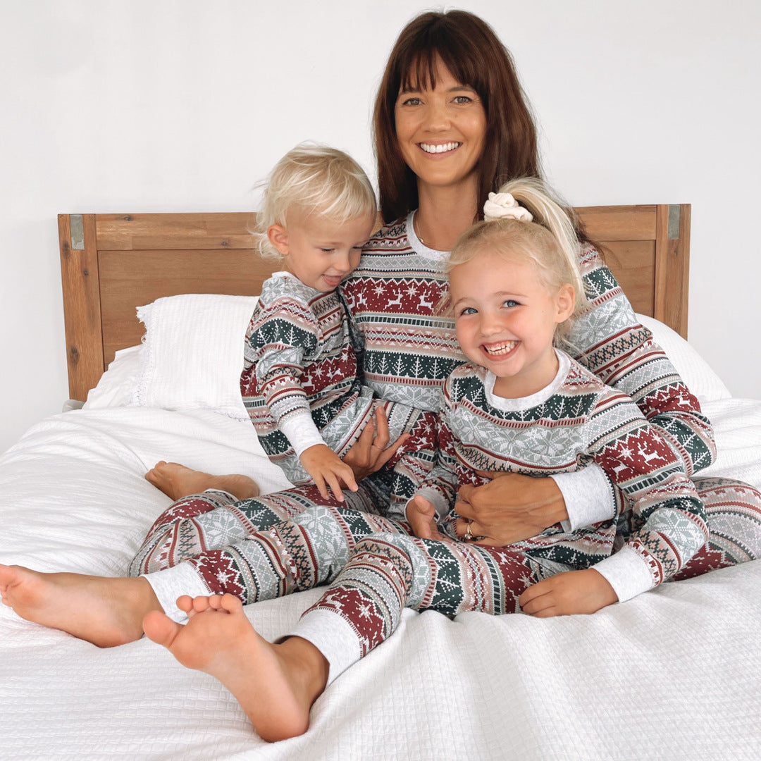 Kerstmis Familie Stijlvolle Casual Matching Kerst Pyjama Set met Kerstmispatroon en Ronde Hals voor Gezin & Koppels