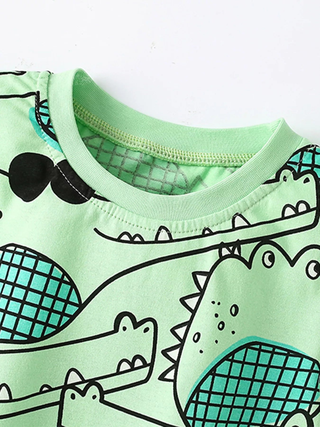 bb81f3273b6141bbbde39e8c9a9ff5ae-Max-Origin