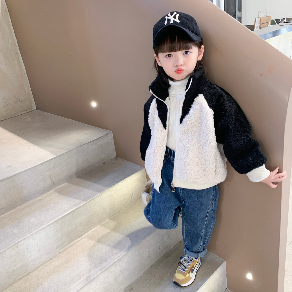 Twee Kleuren Fluwelen Dikke Vest met Rits voor Meisjes