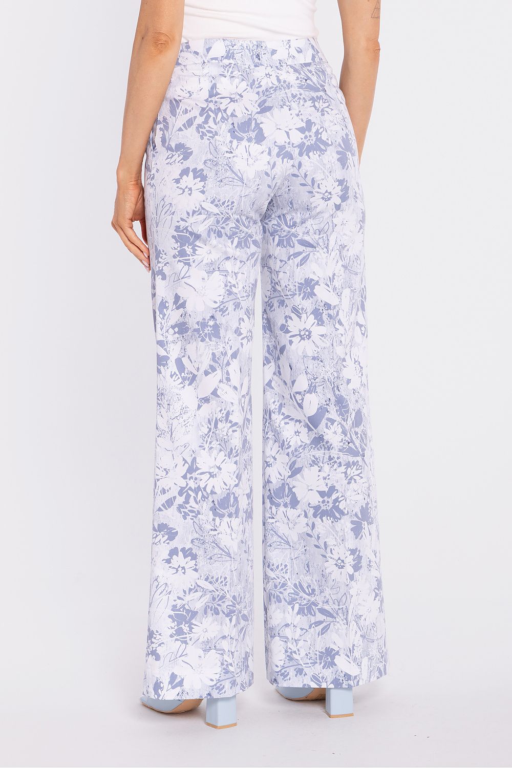  Damesbroek model 225907 Moe 