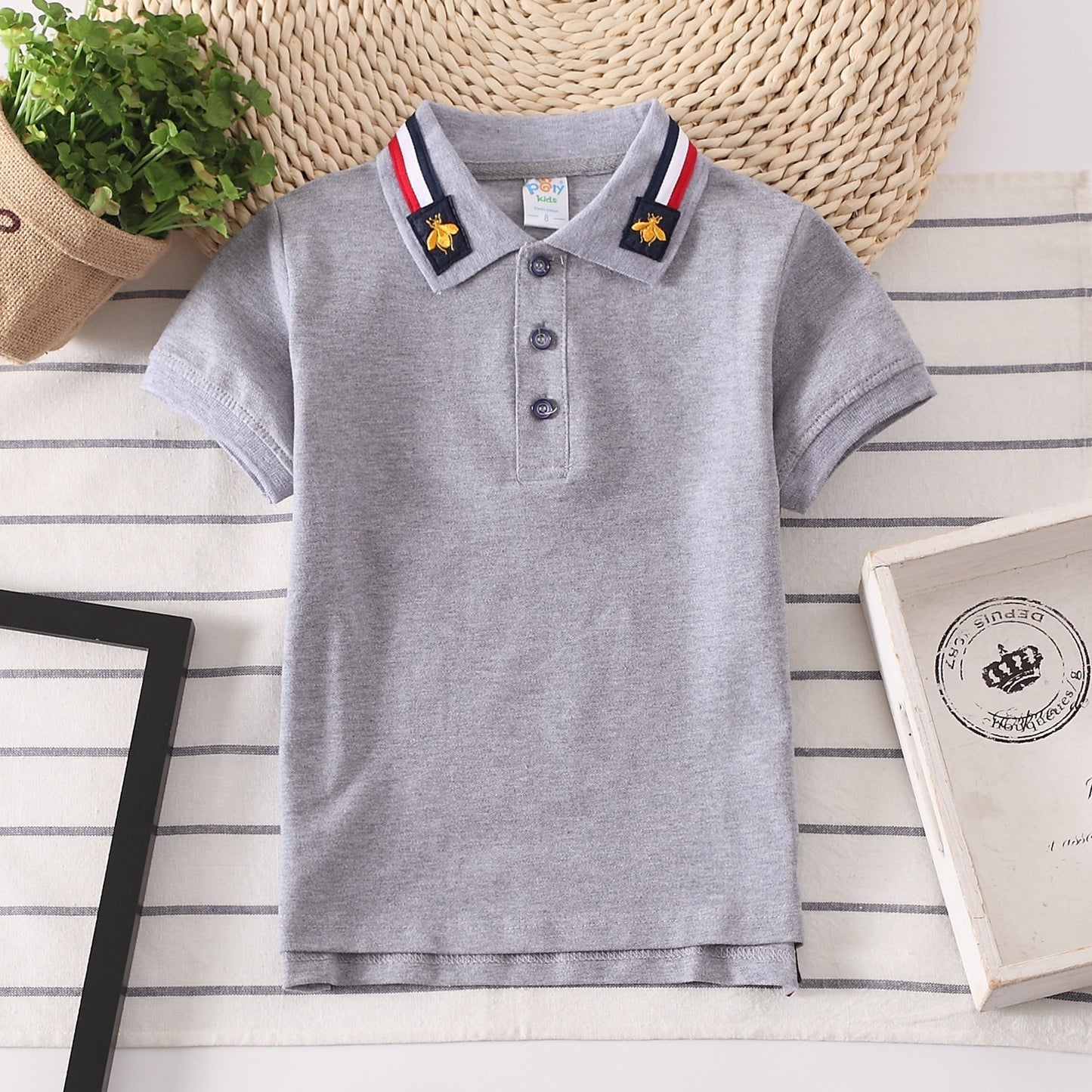 Europese Designer Ontwerp Modieuze Casual Effen Kleur Poloshirt met Geborduurde Kraag en Korte Mouwen voor Kids & Teenager