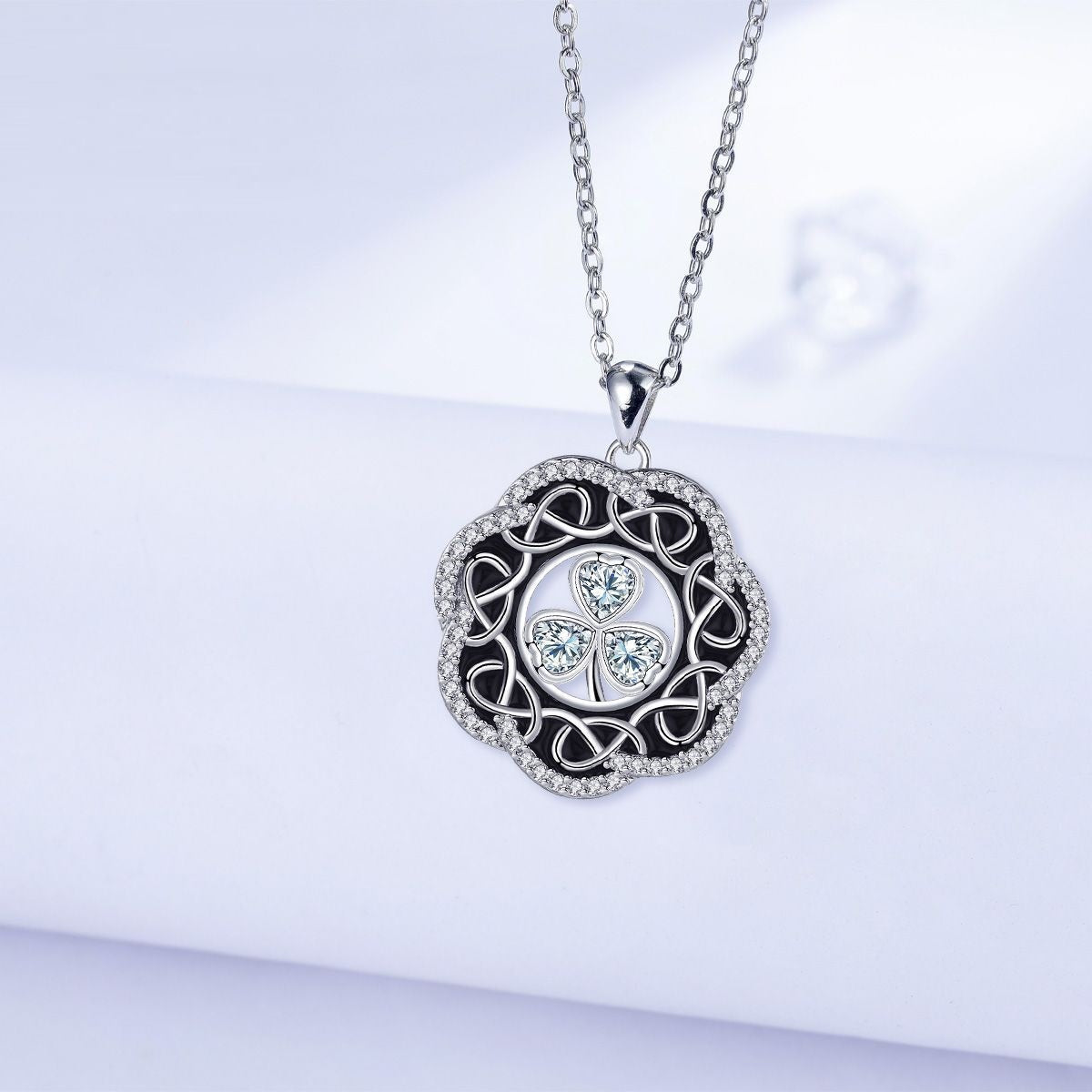 Europese Vintage Elegante Keltische Halsketting en Klavertje-hanger met Zirkoonsteentjes voor Dames