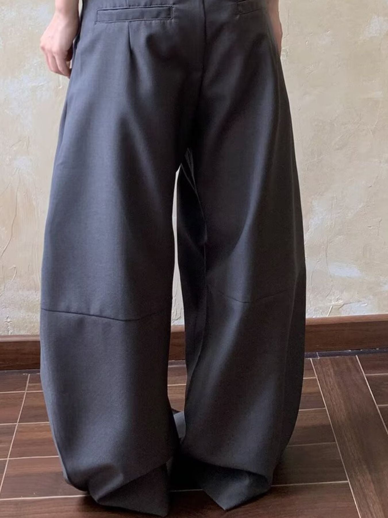 efaf8f42-c0e8-4234-a730-4e872fd61a83-Max