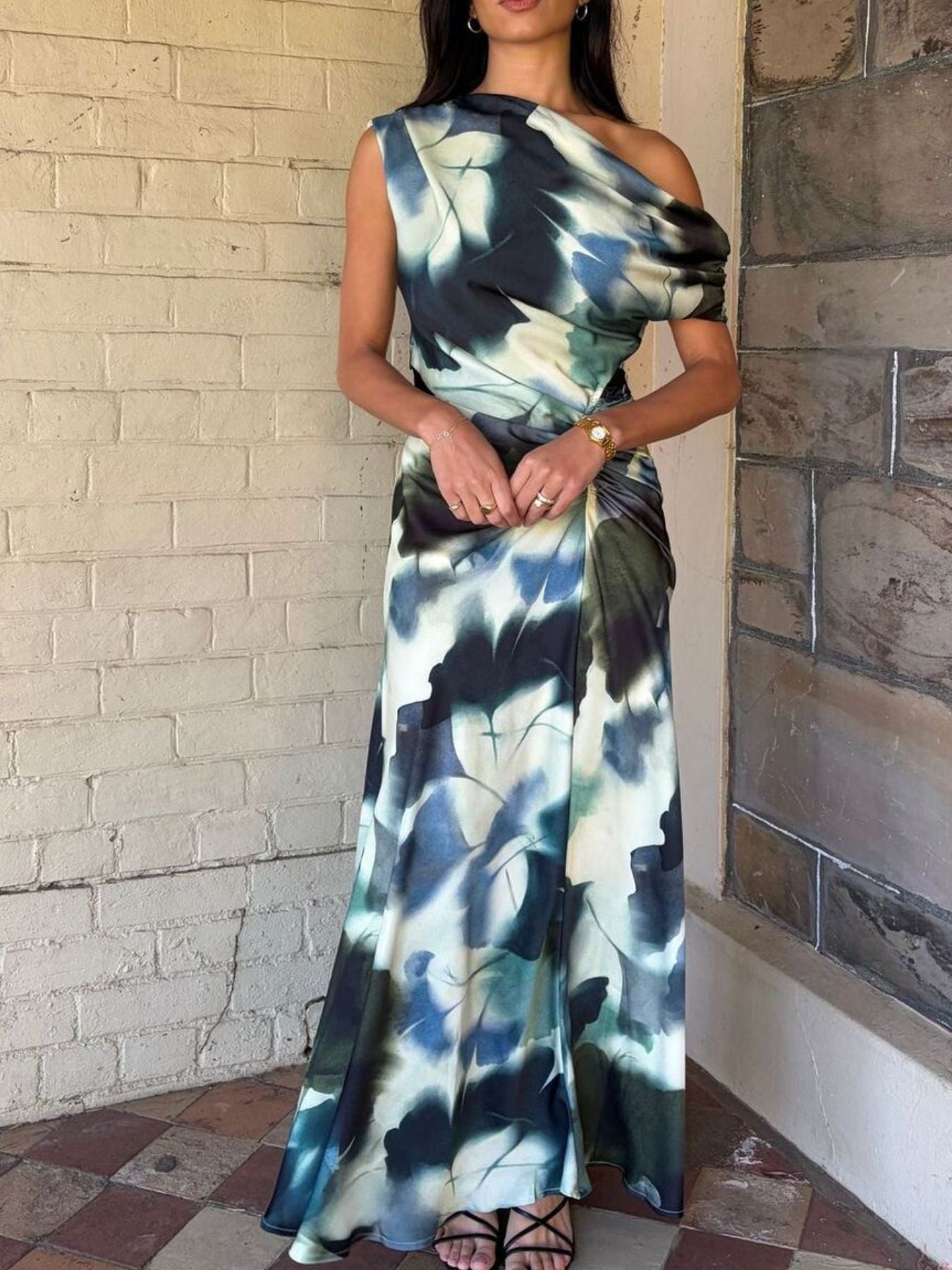 f8e0211a-8a63-47d5-8702-29cc734040c7-Max