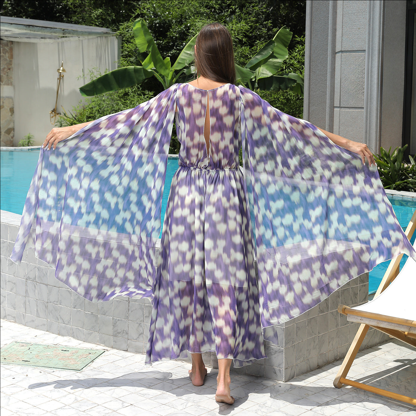 Elegante Stijlvolle Diepe V-hals Bloemenprint Maxi-jurk met Doorzichtige Mouwen voor Dames & Plus-size